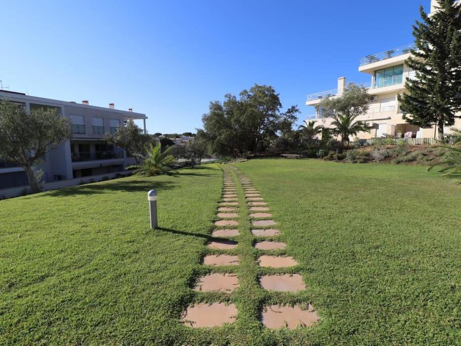 Happiness Apartment - Tennis Court & Pool & Albufeira Exteriör bild