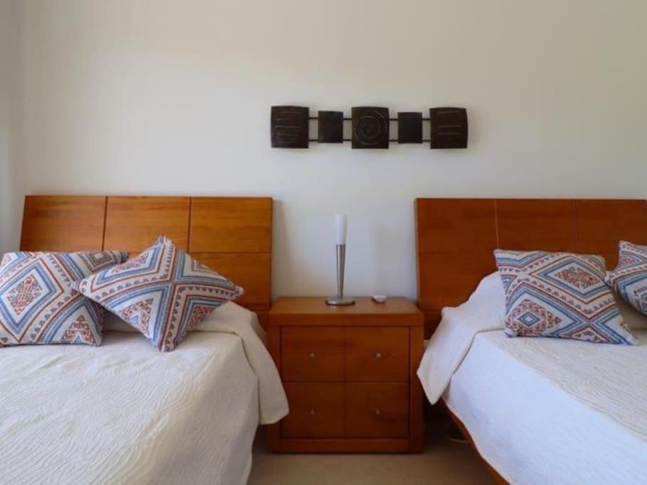Happiness Apartment - Tennis Court & Pool & Albufeira Exteriör bild