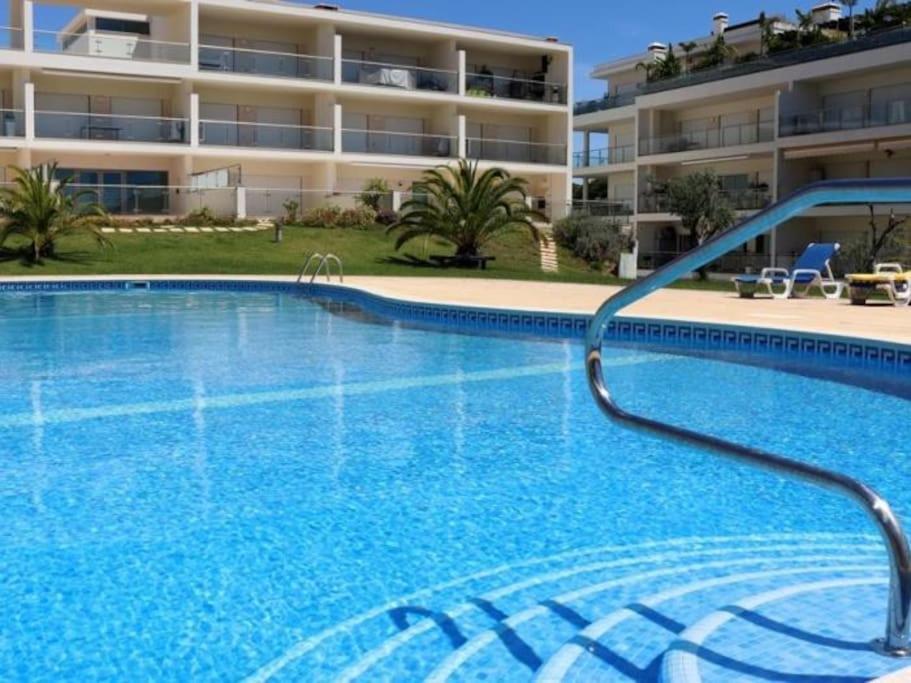 Happiness Apartment - Tennis Court & Pool & Albufeira Exteriör bild